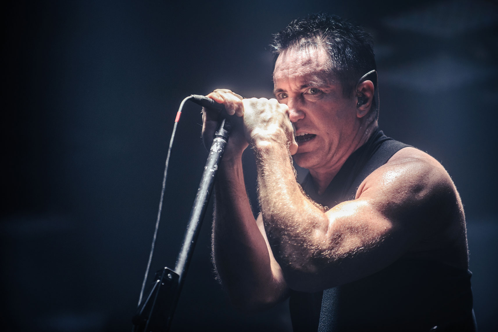 Nine-Inch-Nails-performs-at-the-2013-Mountain-Oasis-Electronic-Music-Summit-25