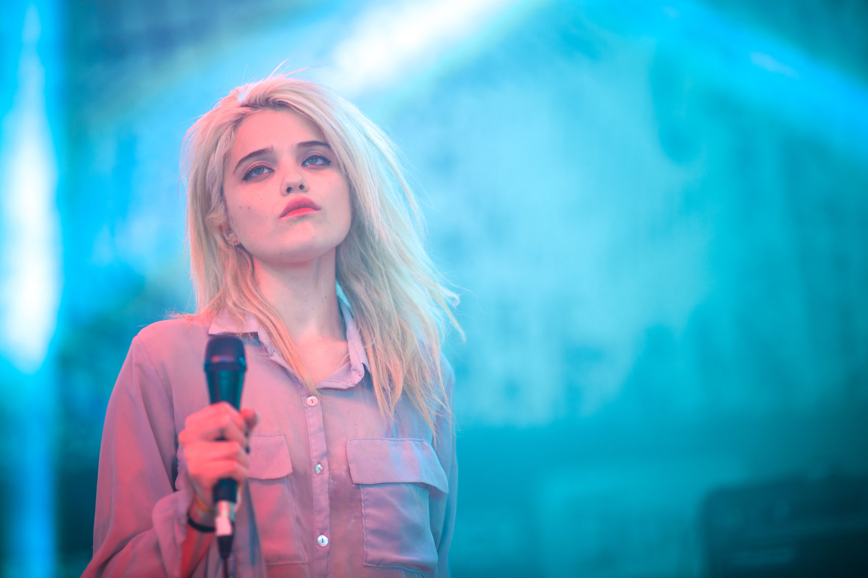 Sky-Ferreira-performs-at-The-Fader-Fort-for-SXSW-2013-on-Wednesday,-March-13-17