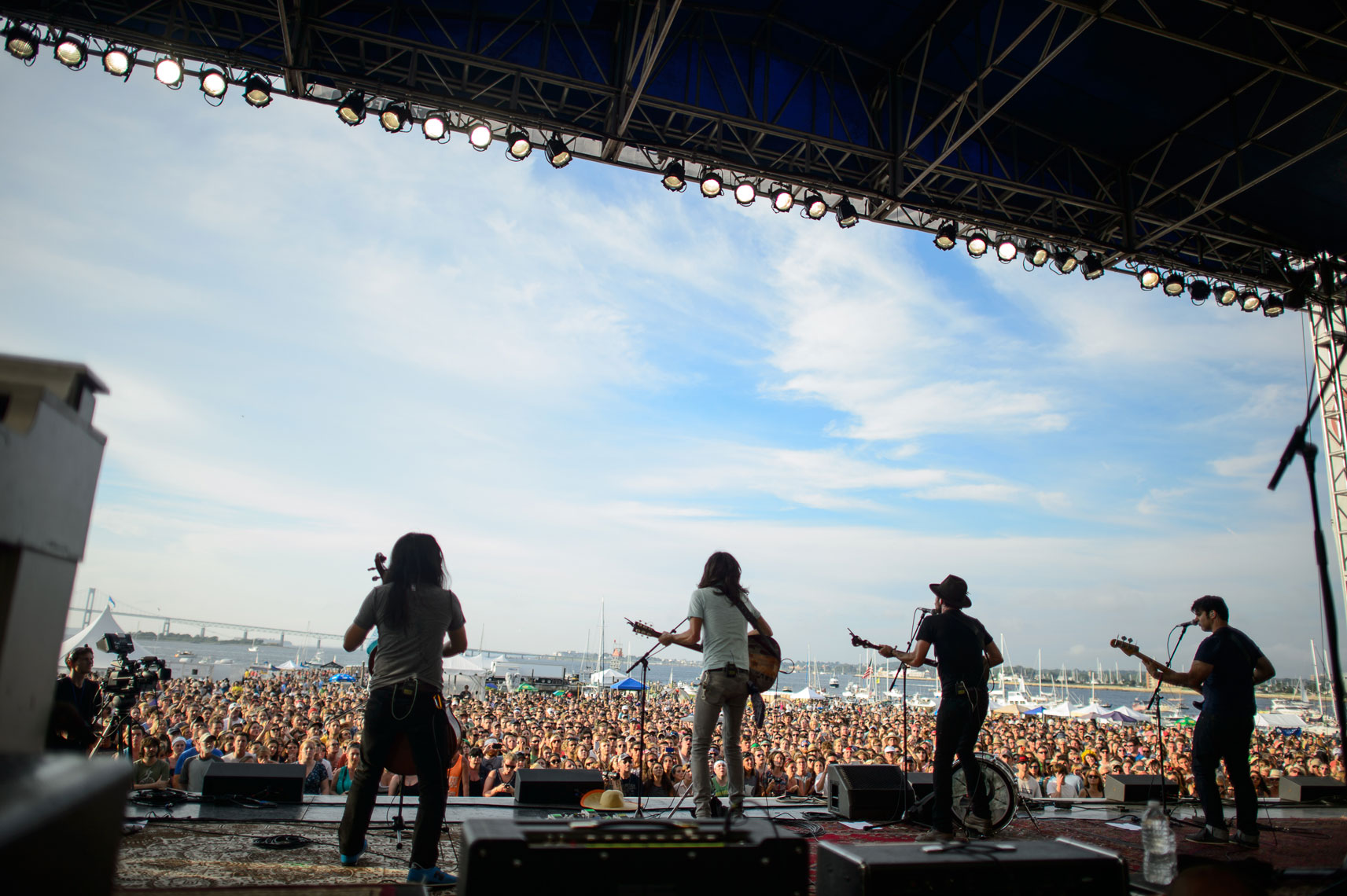 The-Avett-Brothers-performs-at-the-2013-Newport-Folk-Festival-3