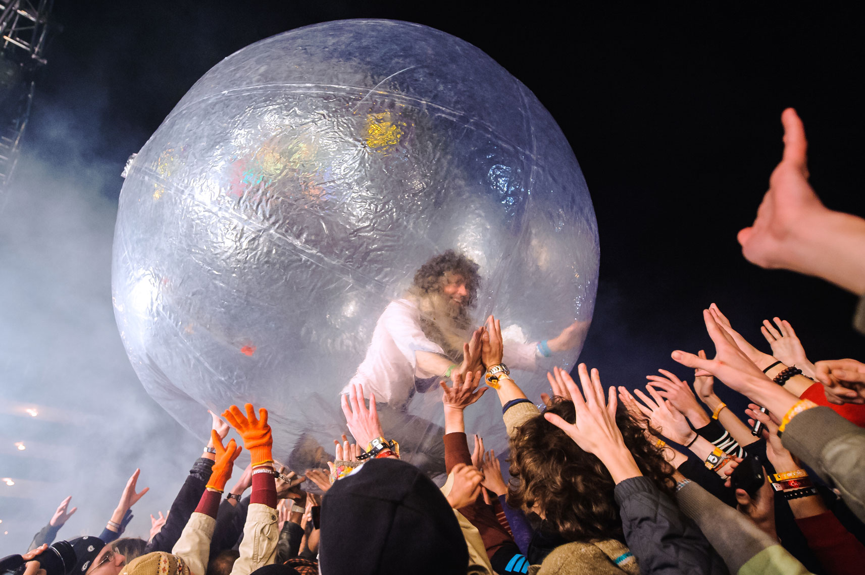 The-Flaming-Lips-play-the-Animoog-Playground-at-Moogfest-on-Saturday,-October-29,-2011-6